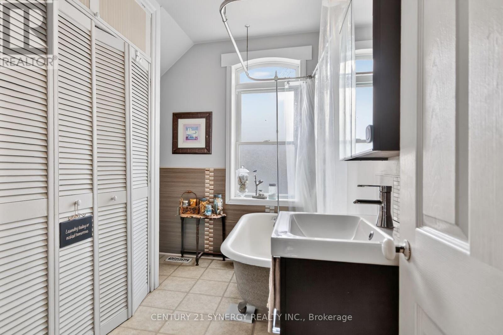 49 Queen Street N, Carleton Place, Ontario  K7C 2L9 - Photo 26 - X12926194