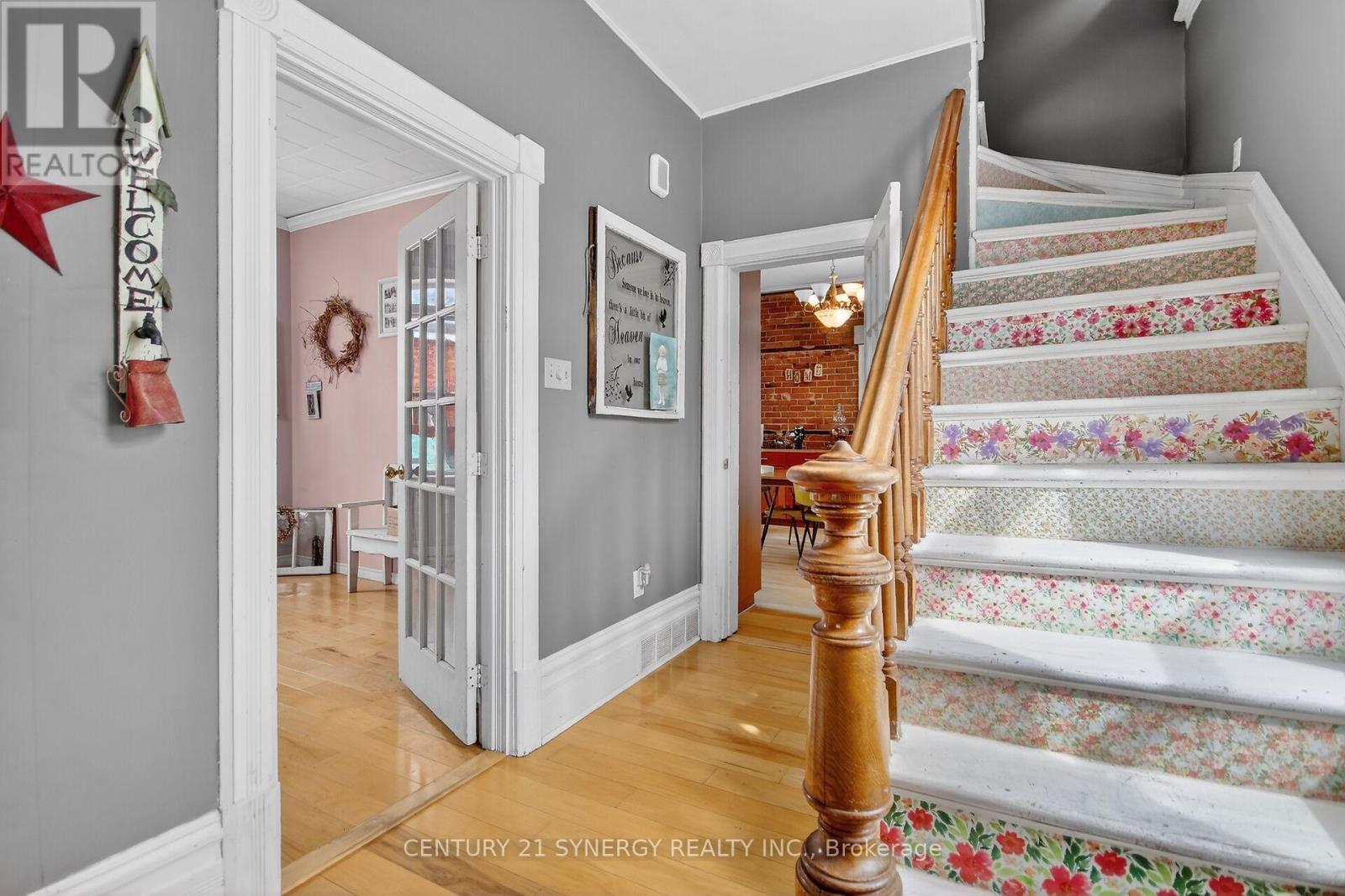 49 Queen Street N, Carleton Place, Ontario  K7C 2L9 - Photo 5 - X12926194