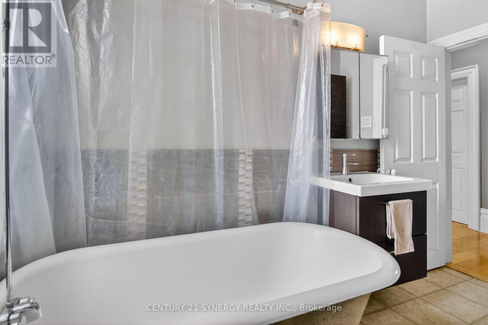 49 Queen Street N, Carleton Place, Ontario  K7C 2L9 - Photo 27 - X12926194