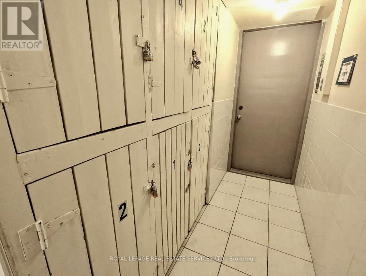 1 - 322 Lakeshore Road W, Mississauga, Ontario  L5H 1G8 - Photo 20 - W13019324