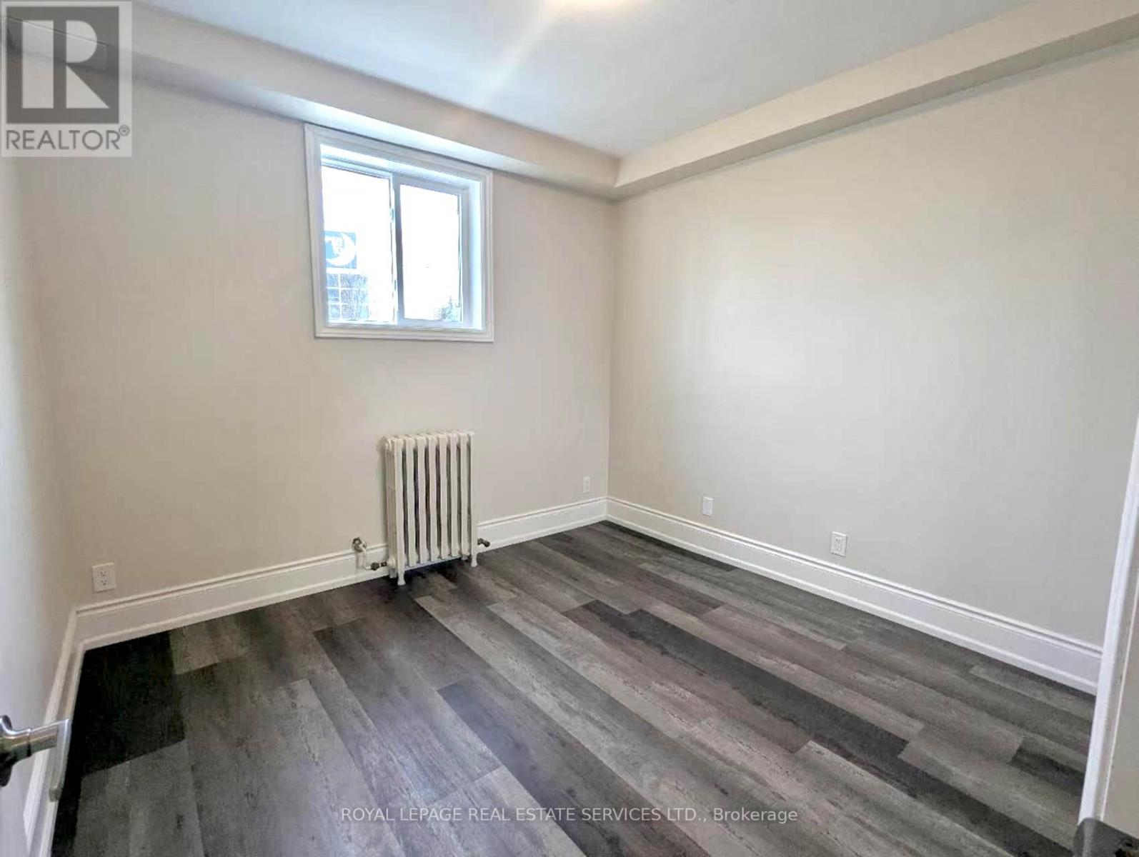 1 - 322 Lakeshore Road W, Mississauga, Ontario  L5H 1G8 - Photo 18 - W13019324