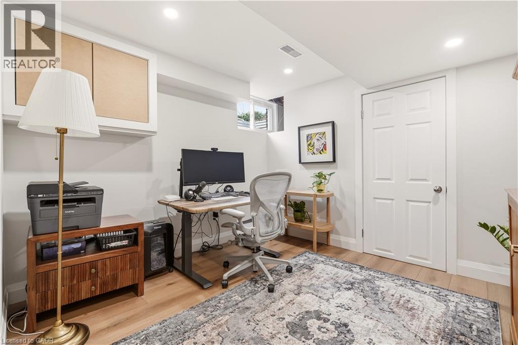 4046 Grapehill Avenue, Burlington, Ontario  L7L 1R2 - Photo 38 - 40816557