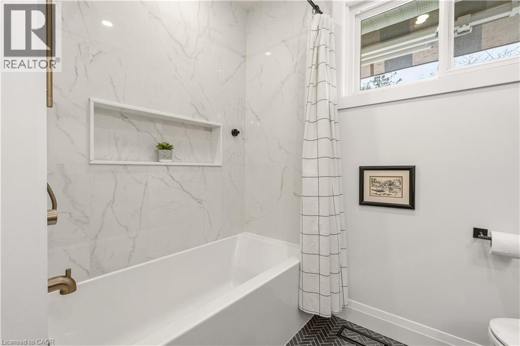 4046 Grapehill Avenue, Burlington, Ontario  L7L 1R2 - Photo 29 - 40816557