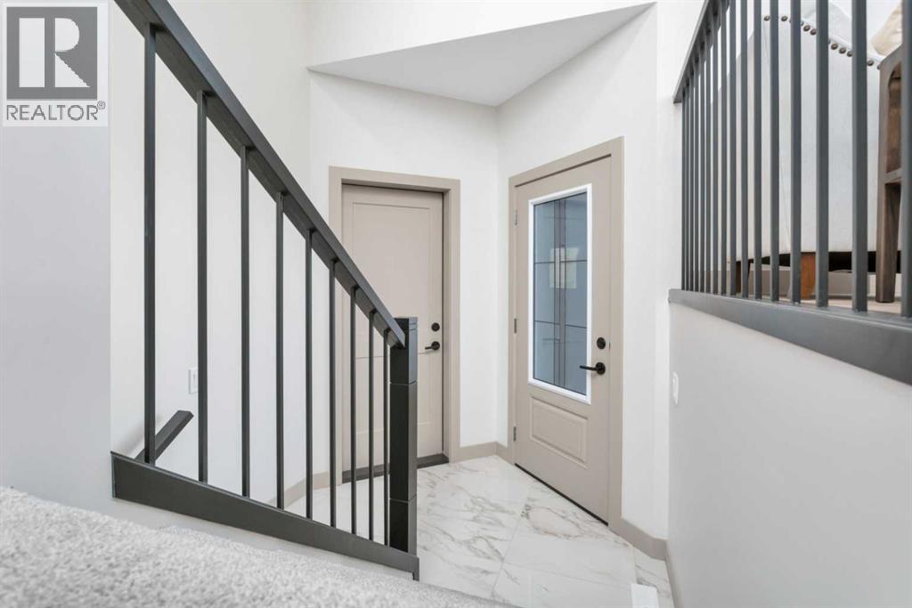 120 Hampton Crescent, Sylvan Lake, Alberta  T4S 0X4 - Photo 4 - A2284390