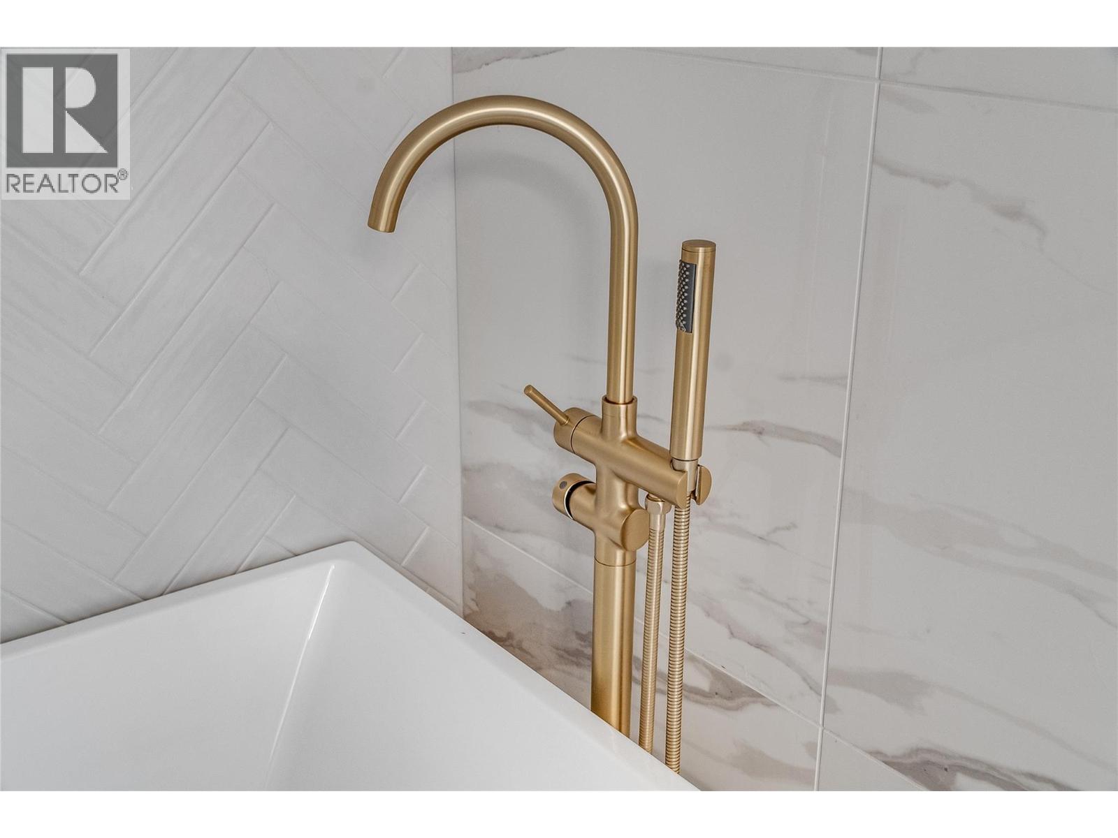 320 River Lane, Kaslo, British Columbia  V0G 1M0 - Photo 35 - 10381657