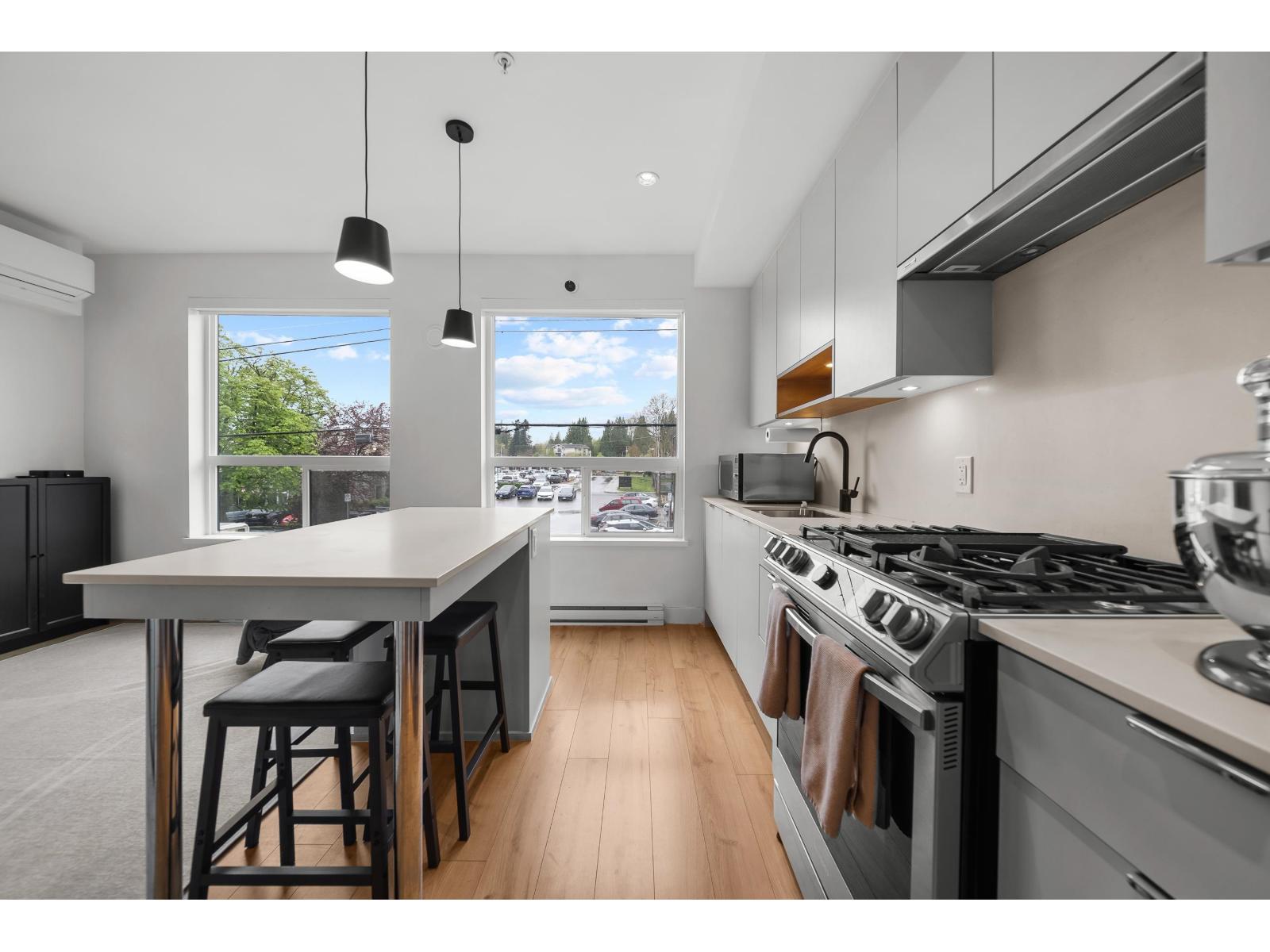 220 2493 Montrose Avenue, Abbotsford, British Columbia  V2S 3T2 - Photo 4 - R3110698