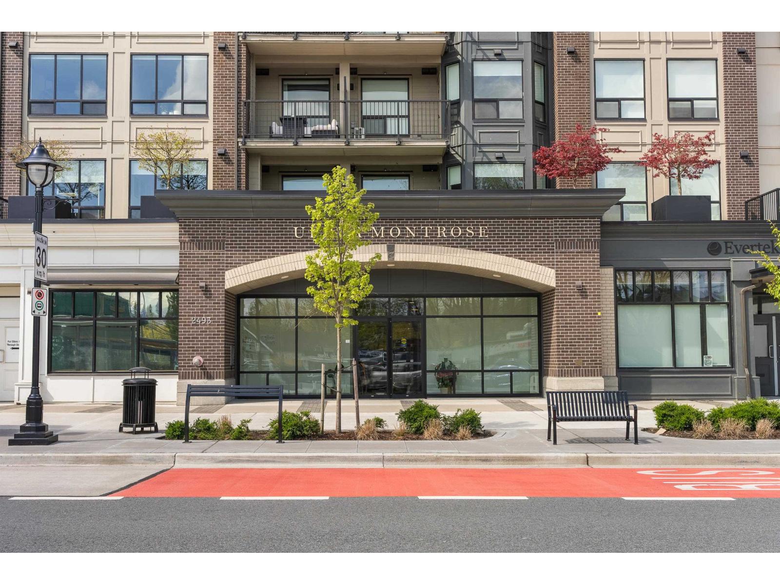 220 2493 Montrose Avenue, Abbotsford, British Columbia  V2S 3T2 - Photo 2 - R3110698