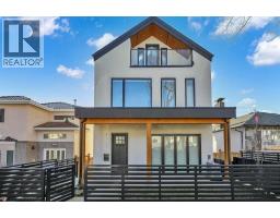 1 3558 TURNER STREET, Vancouver, British Columbia