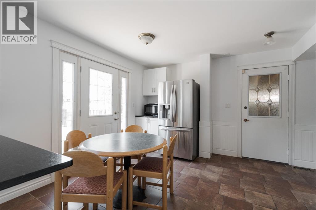 182 Sifton Avenue, Fort Mcmurray, Alberta  T9H 3S1 - Photo 13 - A2300366