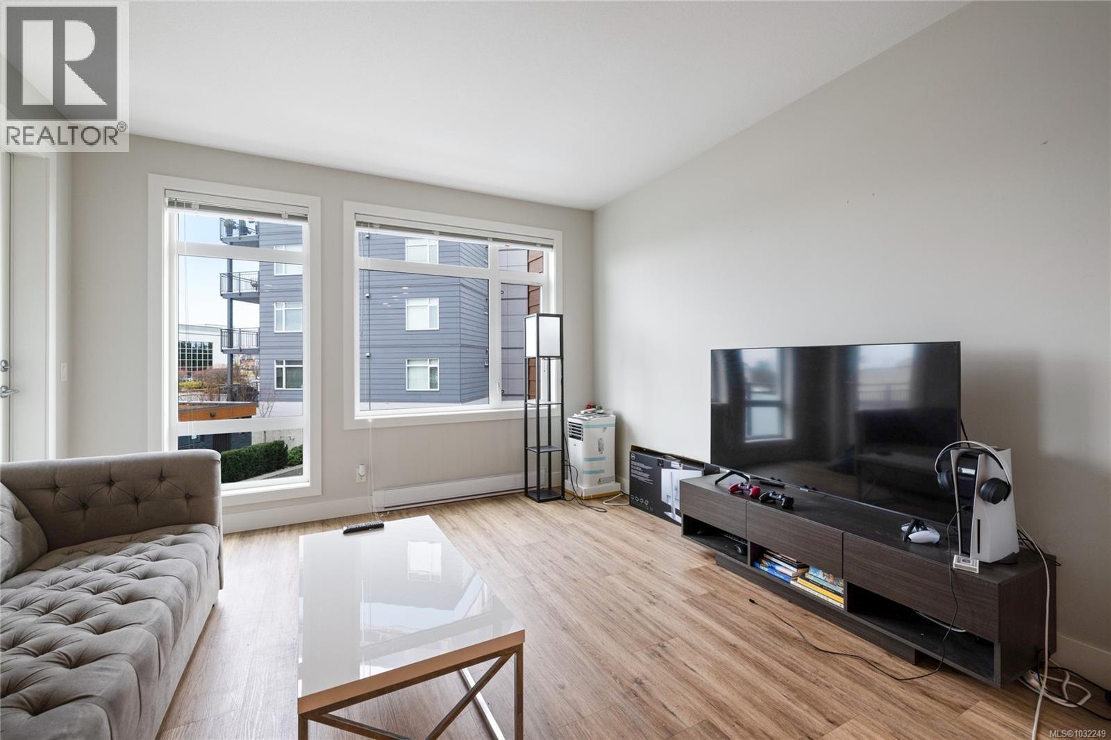 103 6540 Metral Dr, Nanaimo, British Columbia  V9T 0L8 - Photo 6 - 1032249