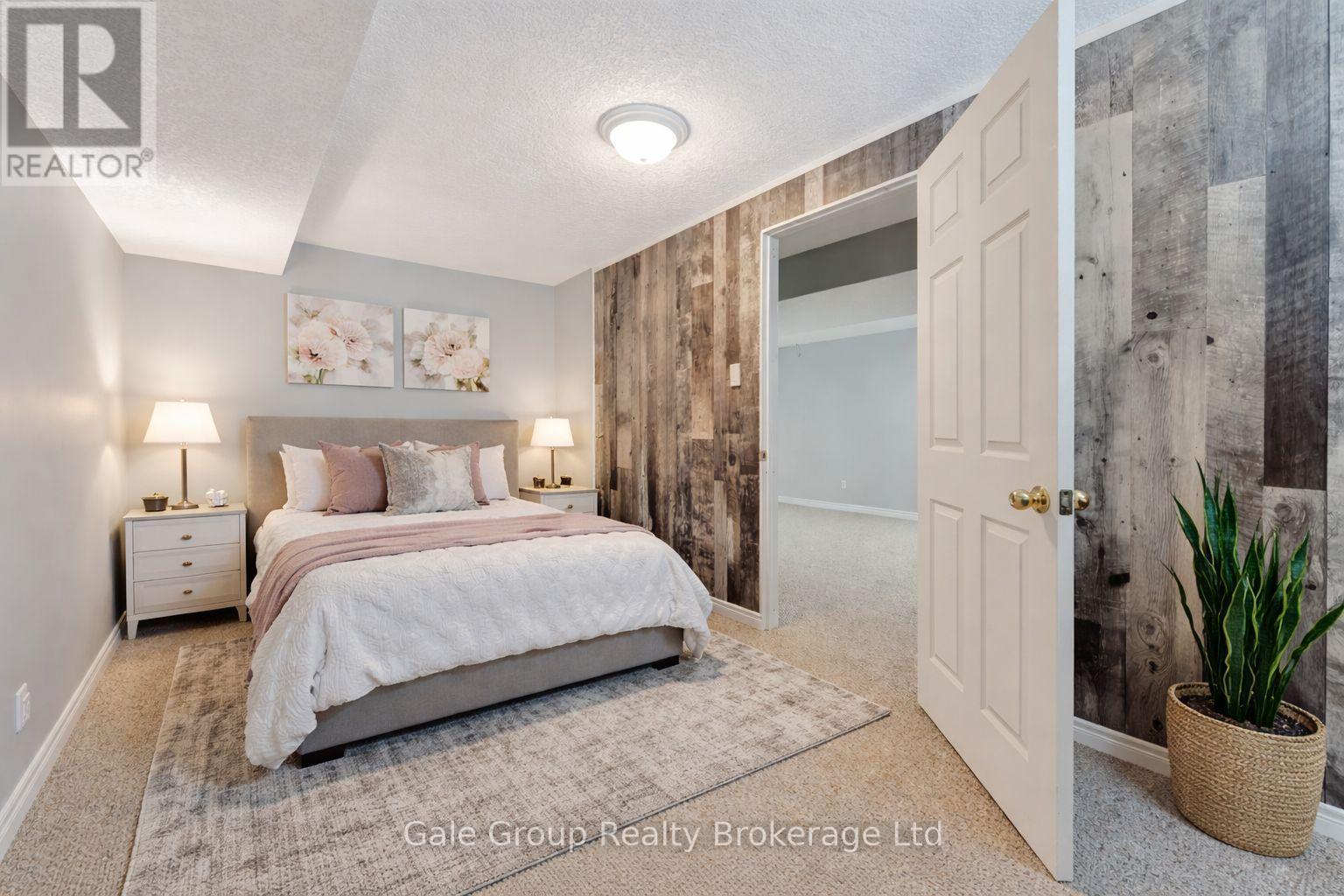 693 Southwood Way, Woodstock, Ontario  N4V 1H5 - Photo 13 - X12483477