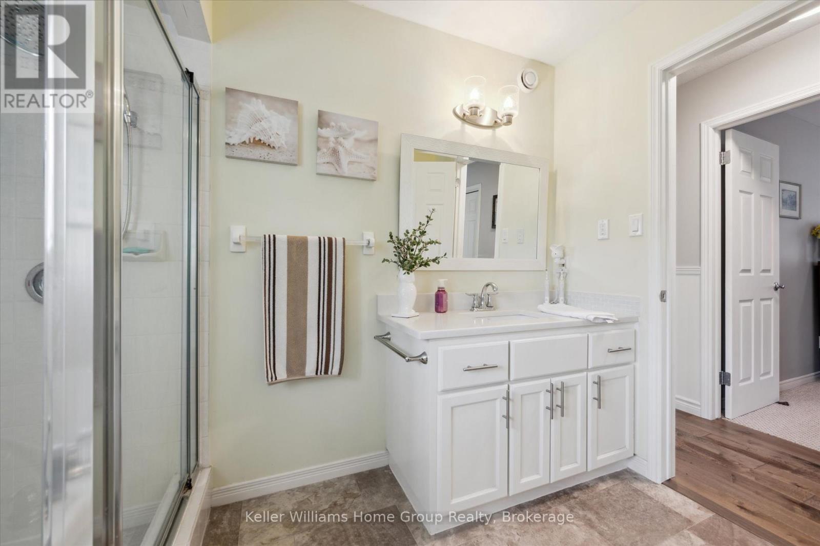 17 Keating Drive, Centre Wellington (Elora/salem), Ontario  N0B 1S0 - Photo 19 - X12709788