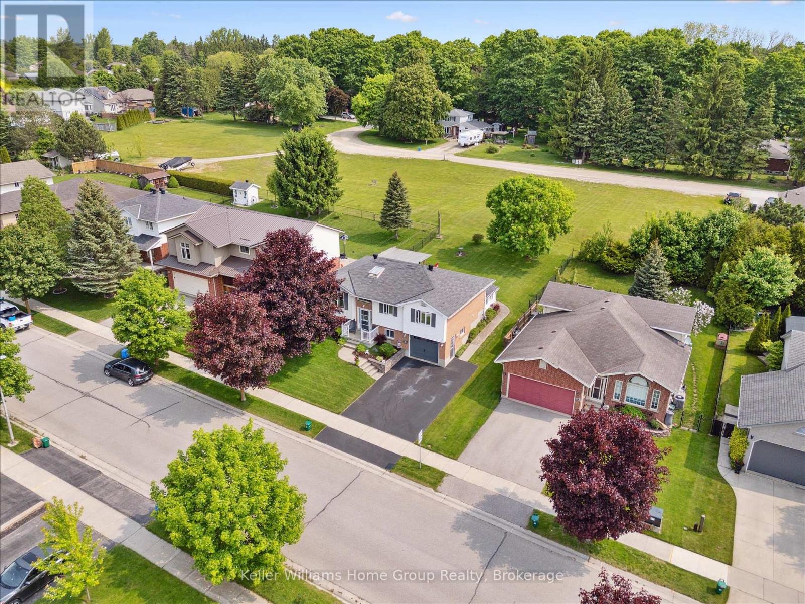 17 Keating Drive, Centre Wellington (Elora/salem), Ontario  N0B 1S0 - Photo 44 - X12709788