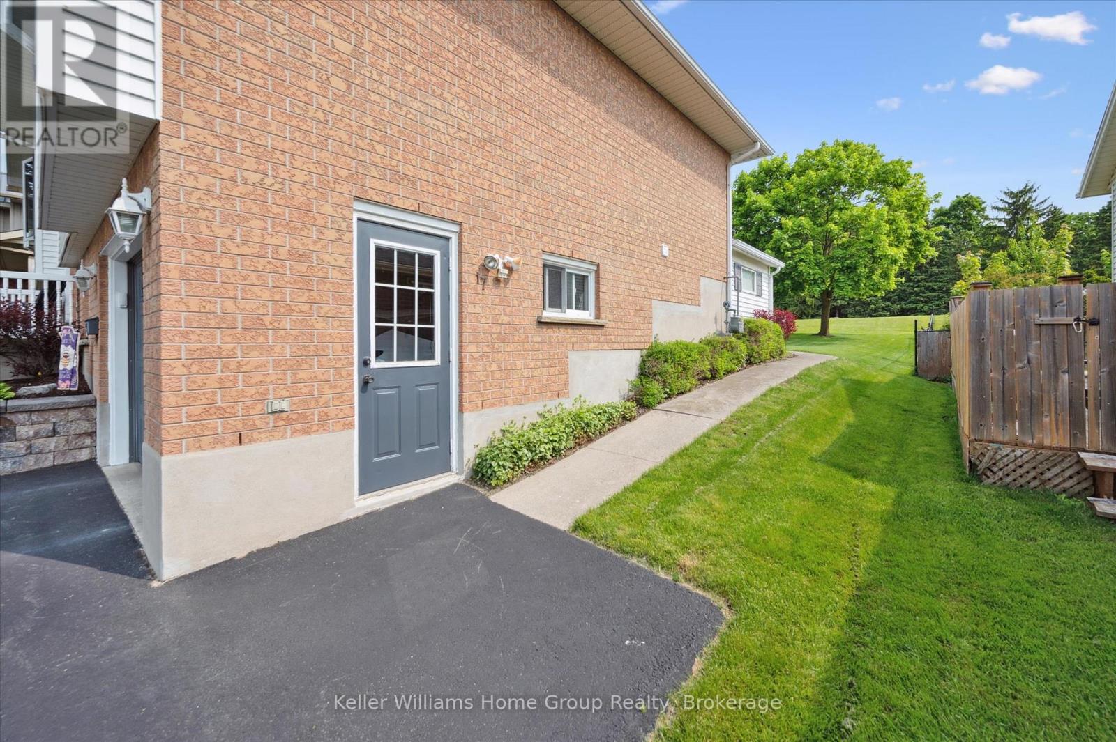 17 Keating Drive, Centre Wellington (Elora/salem), Ontario  N0B 1S0 - Photo 32 - X12709788