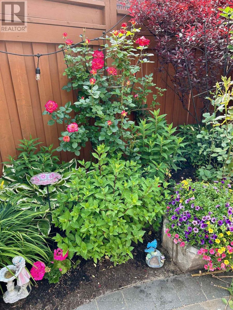 59 Aidan Drive, Vaughan, Ontario  L4H 0C4 - Photo 45 - N12875312