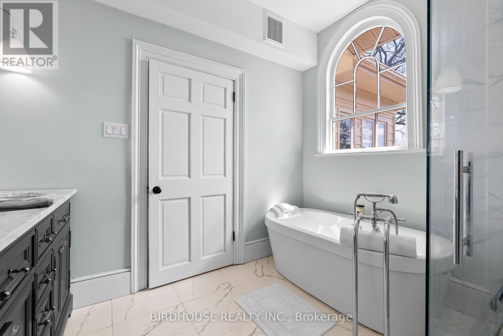 69 Bond Street W, Kawartha Lakes, Ontario  K9V 3R3 - Photo 25 - X12977996