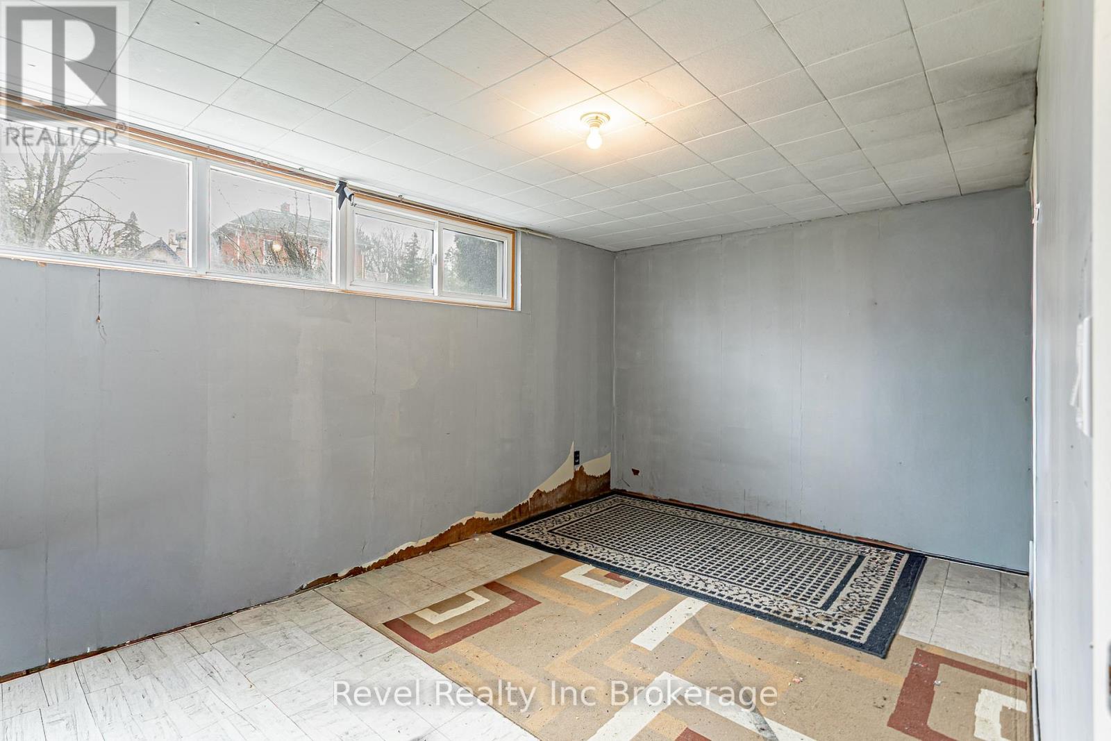 19 Dufferin Street, Ingersoll, Ontario  N5C 2E5 - Photo 18 - X13019780