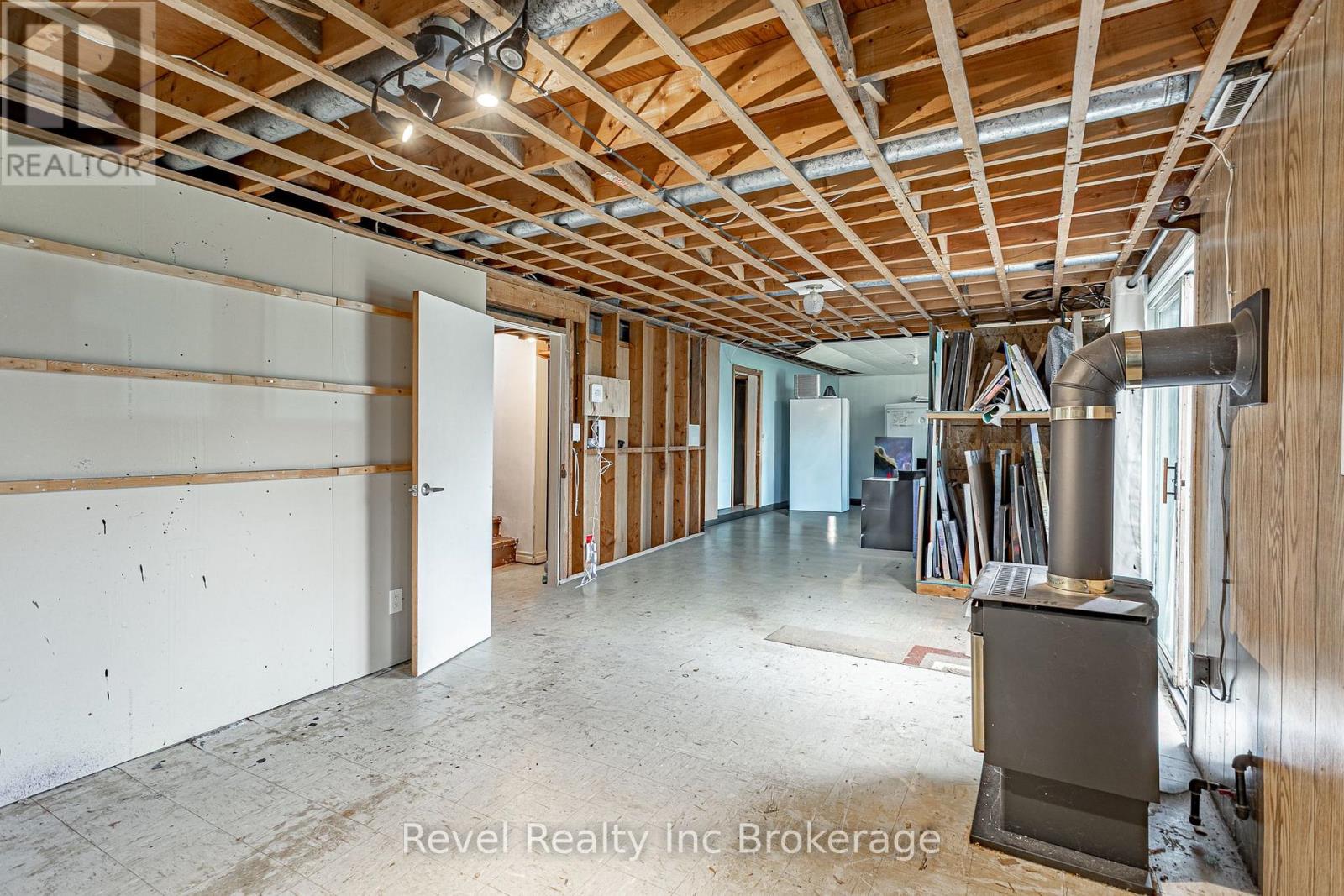 19 Dufferin Street, Ingersoll, Ontario  N5C 2E5 - Photo 20 - X13019780