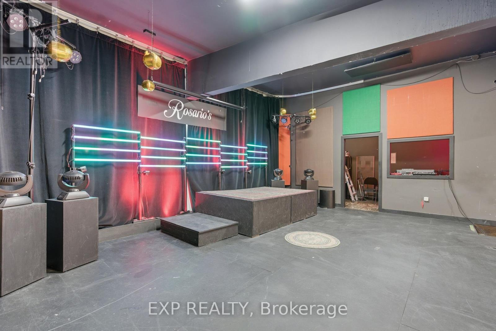 3030 Dundas Street W, Toronto, Ontario  M6P 1Z3 - Photo 19 - W12864040