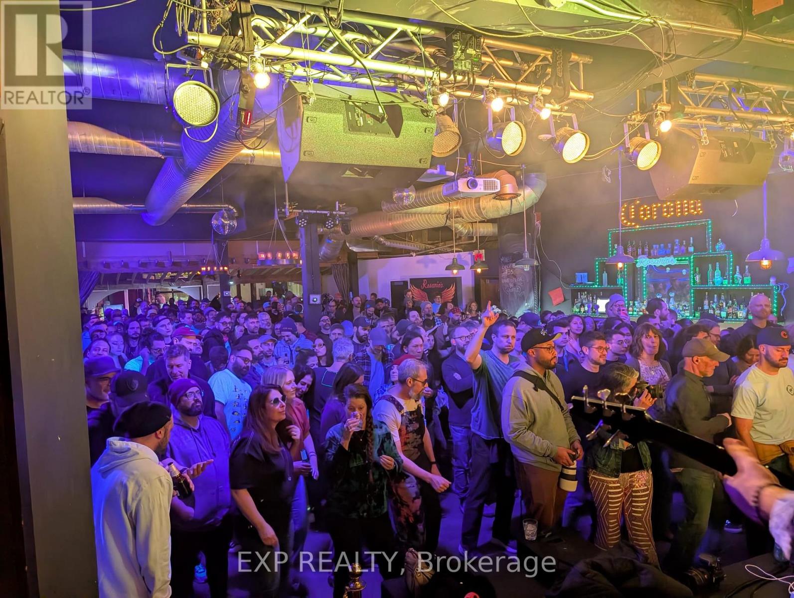 3030 Dundas Street W, Toronto, Ontario  M6P 1Z3 - Photo 9 - W12864040