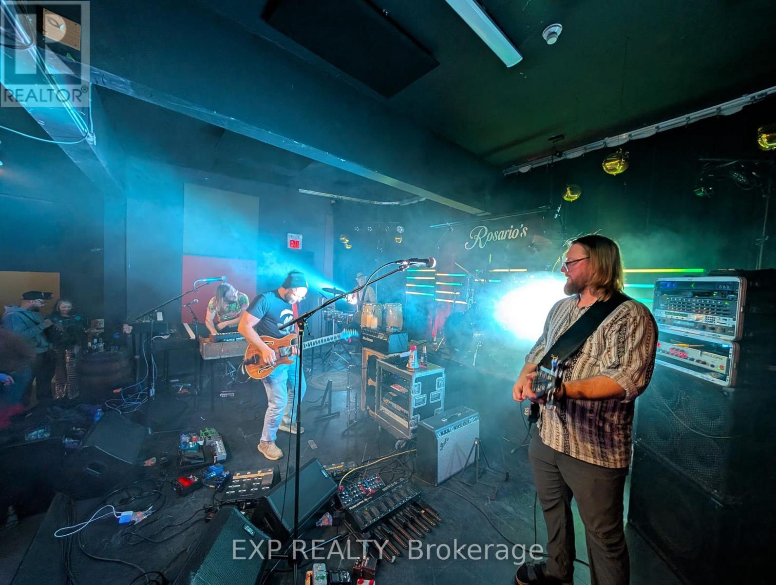 3030 Dundas Street W, Toronto, Ontario  M6P 1Z3 - Photo 7 - W12864040