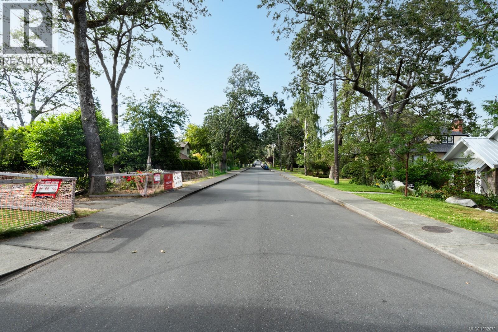 1256 Oliver St, Oak Bay, British Columbia  V8S 4W9 - Photo 6 - 1032679