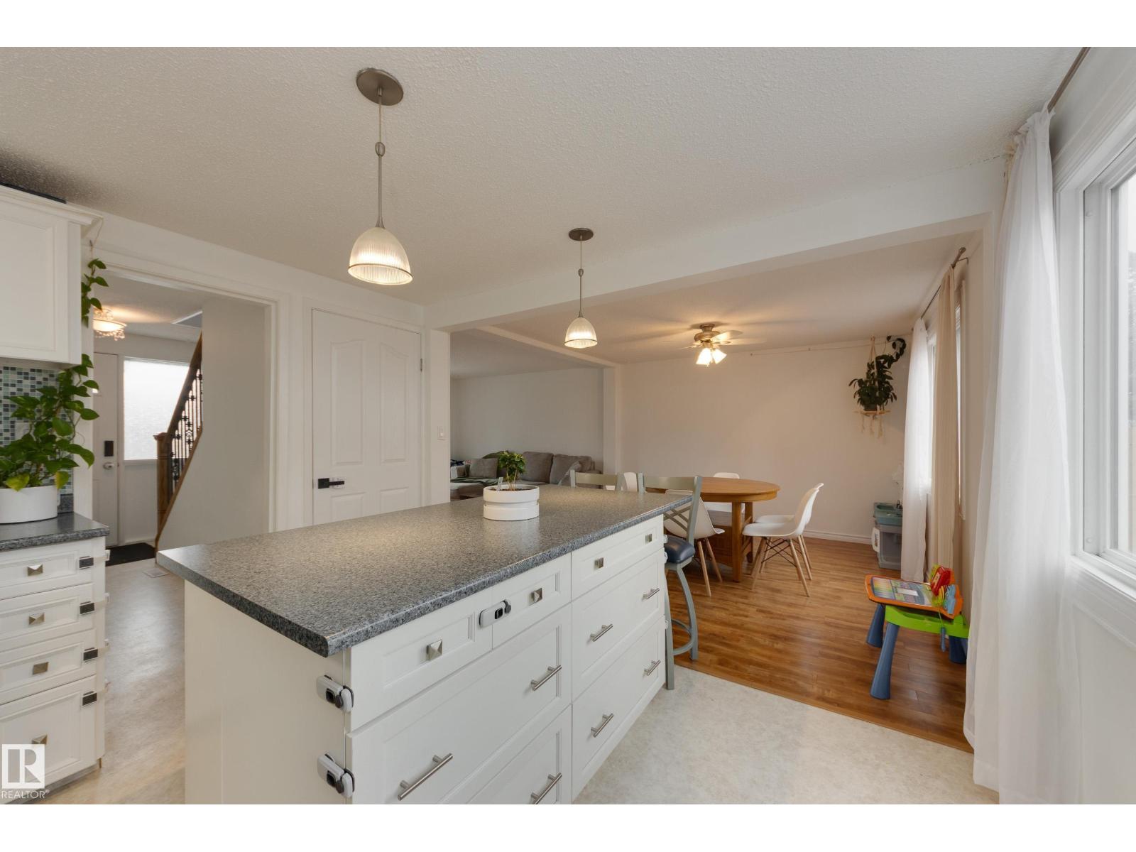 127 Ridgewood Tc, St. Albert, Alberta  T8N 0E9 - Photo 15 - E4482844