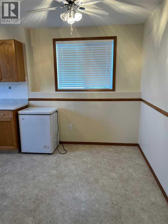 #3, 1006 3rd Avenue, Beaverlodge, Alberta  T0H 0C0 - Photo 5 - A2282915