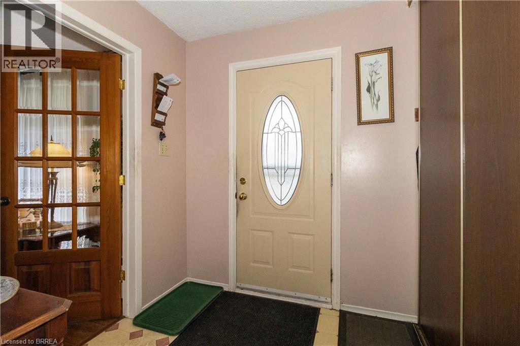 11 Sigurd Jensen Court, Brantford, Ontario  N3R 6Y8 - Photo 3 - 40821923