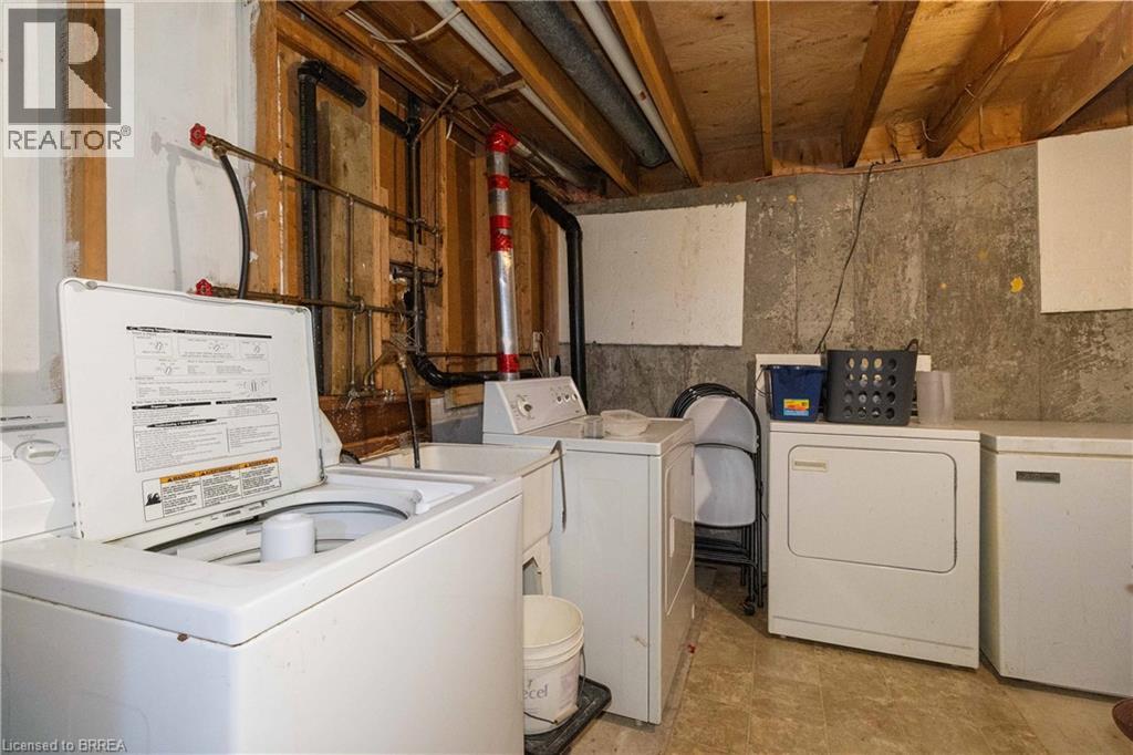 11 Sigurd Jensen Court, Brantford, Ontario  N3R 6Y8 - Photo 40 - 40821923