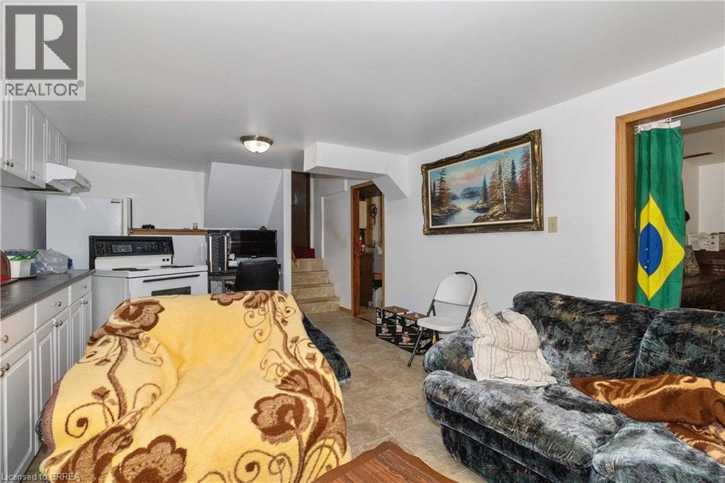 11 Sigurd Jensen Court, Brantford, Ontario  N3R 6Y8 - Photo 37 - 40821923