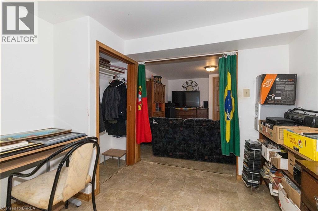 11 Sigurd Jensen Court, Brantford, Ontario  N3R 6Y8 - Photo 36 - 40821923