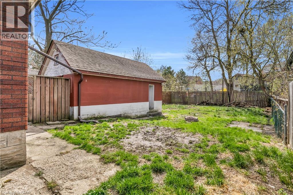 234 Clarence Street, Brantford, Ontario  N3R 3T5 - Photo 38 - 40822342