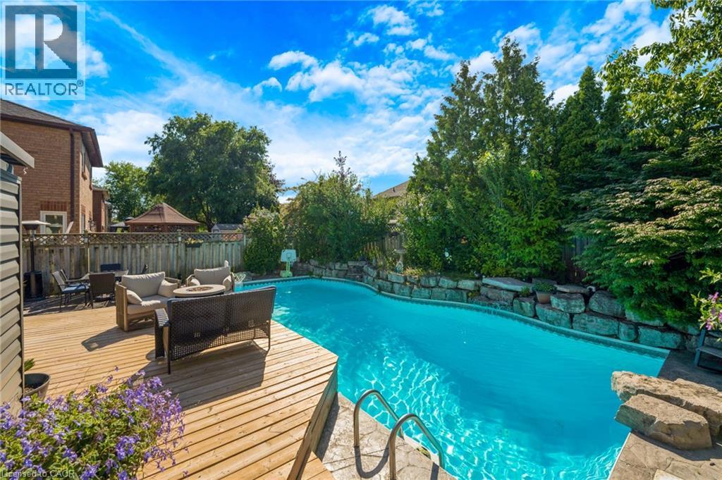 477 Burnett Avenue, Cambridge, Ontario  N1T 1L6 - Photo 2 - 40822339