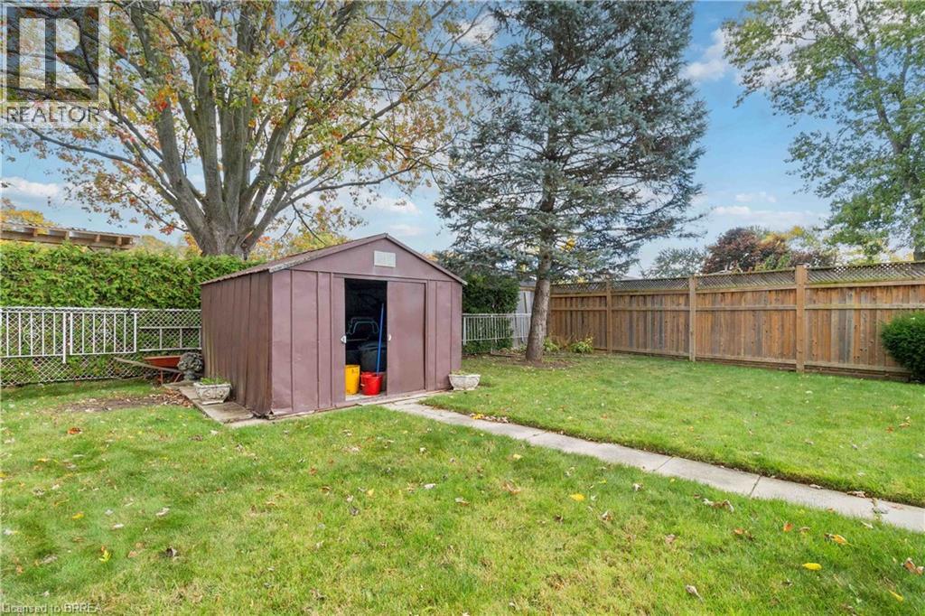 11 Sigurd Jensen Court, Brantford, Ontario  N3R 6Y8 - Photo 45 - 40821923