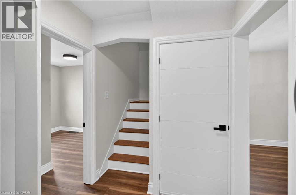 698 Upper Sherman Avenue Unit# Main, Hamilton, Ontario  L8V 3M6 - Photo 28 - 40821493