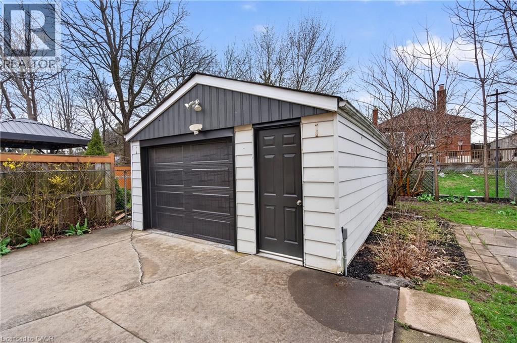 698 Upper Sherman Avenue Unit# Main, Hamilton, Ontario  L8V 3M6 - Photo 38 - 40821493