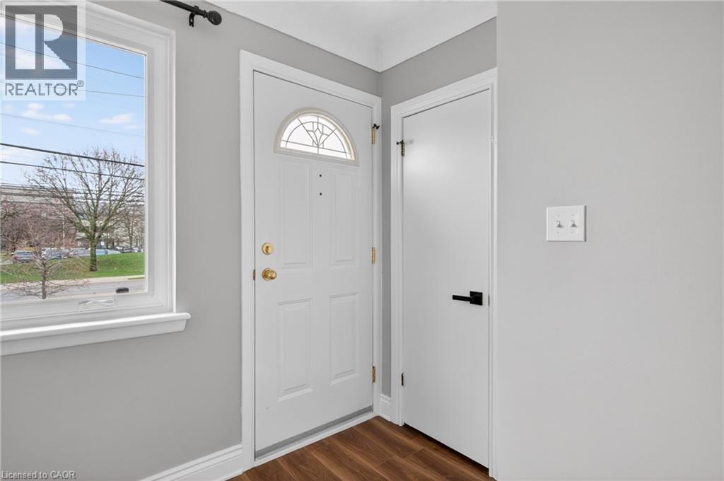 698 Upper Sherman Avenue Unit# Main, Hamilton, Ontario  L8V 3M6 - Photo 7 - 40821493