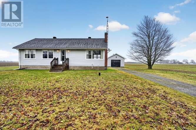 114 Purvis Street, Elizabethtown-Kitley, Ontario  K0E 1M0 - Photo 1 - X13019718