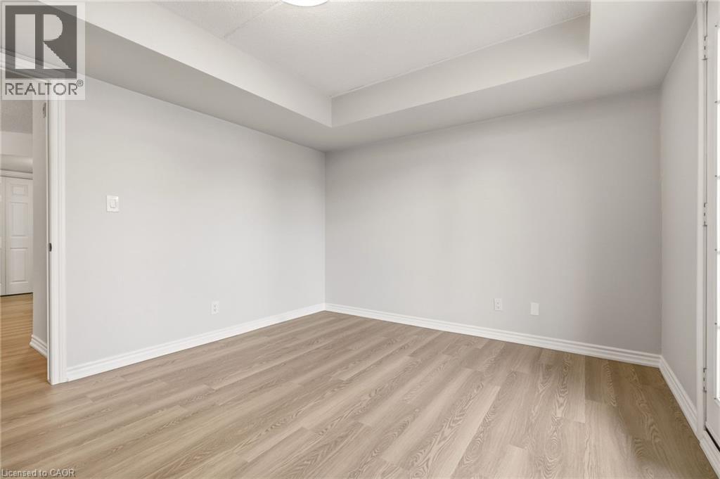 1820 Walkers Line Unit# 213, Burlington, Ontario  L7M 4V4 - Photo 23 - 40819898