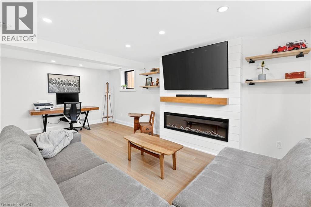 23 Brenlyn Court, Hamilton, Ontario  L9C 4N8 - Photo 23 - 40822243