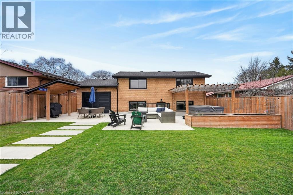 23 Brenlyn Court, Hamilton, Ontario  L9C 4N8 - Photo 39 - 40822243