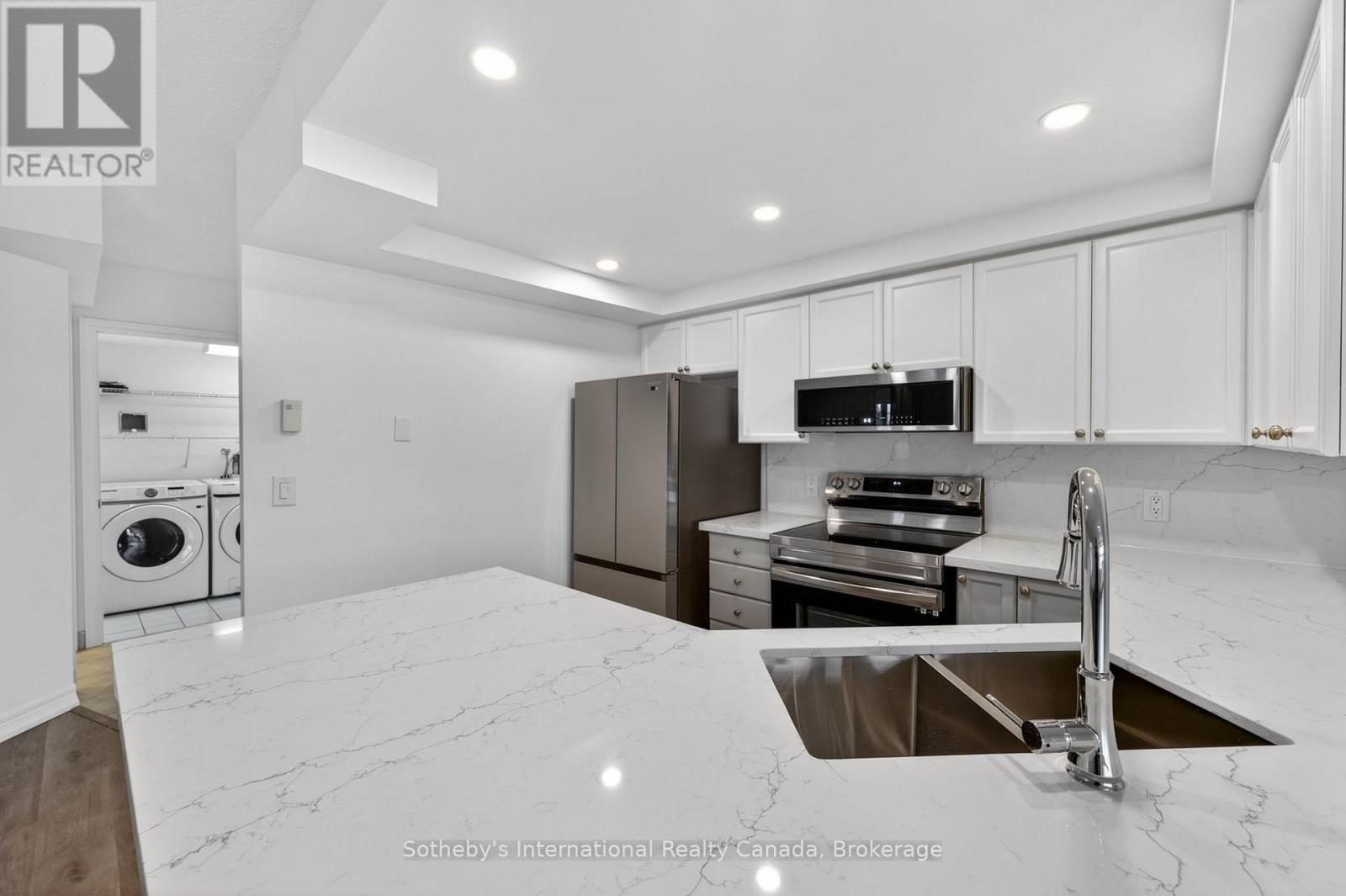 402 - 16 Raglan Street, Collingwood, Ontario  L9Y 4Y2 - Photo 13 - S13019674