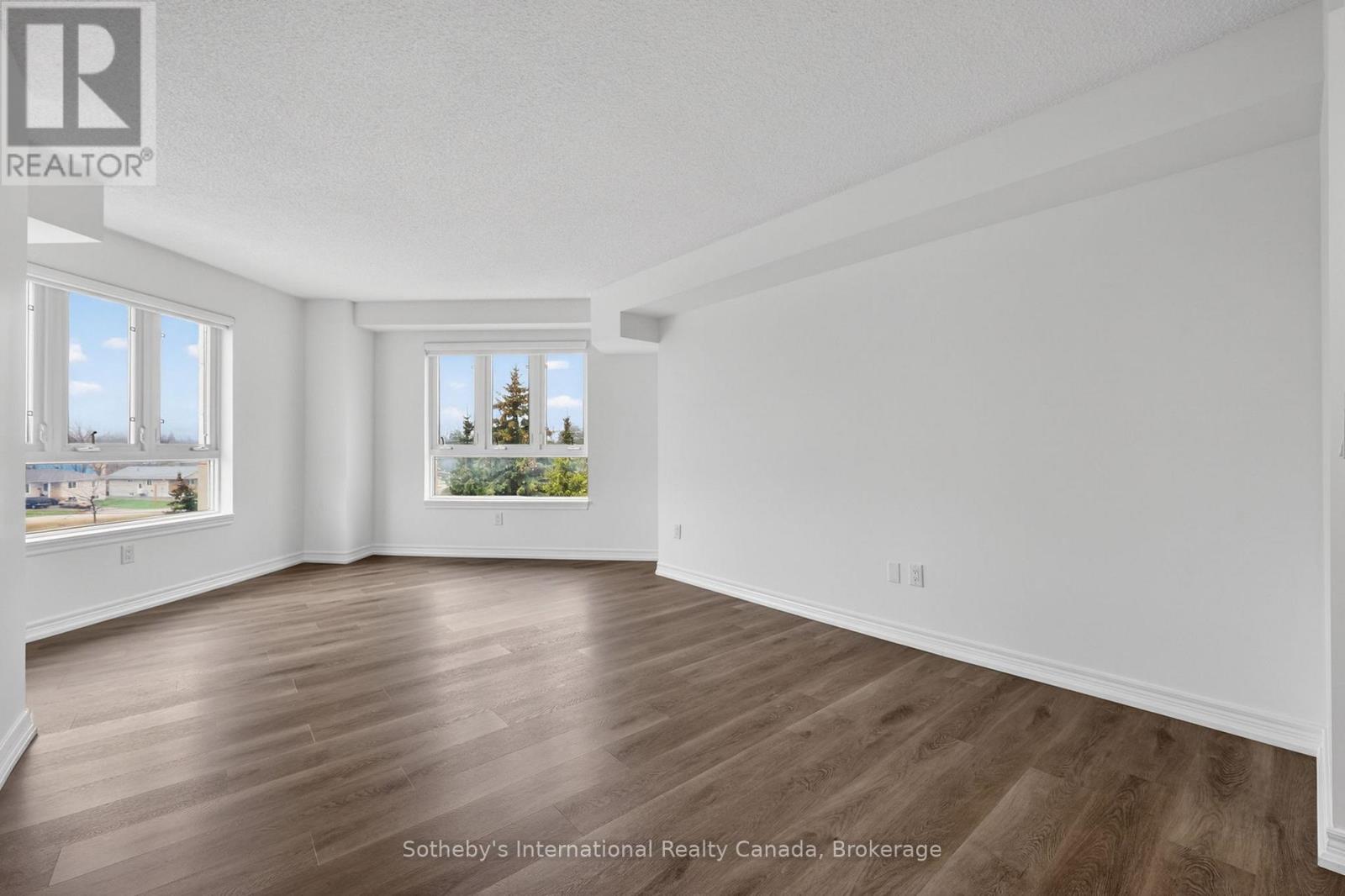 402 - 16 Raglan Street, Collingwood, Ontario  L9Y 4Y2 - Photo 22 - S13019674