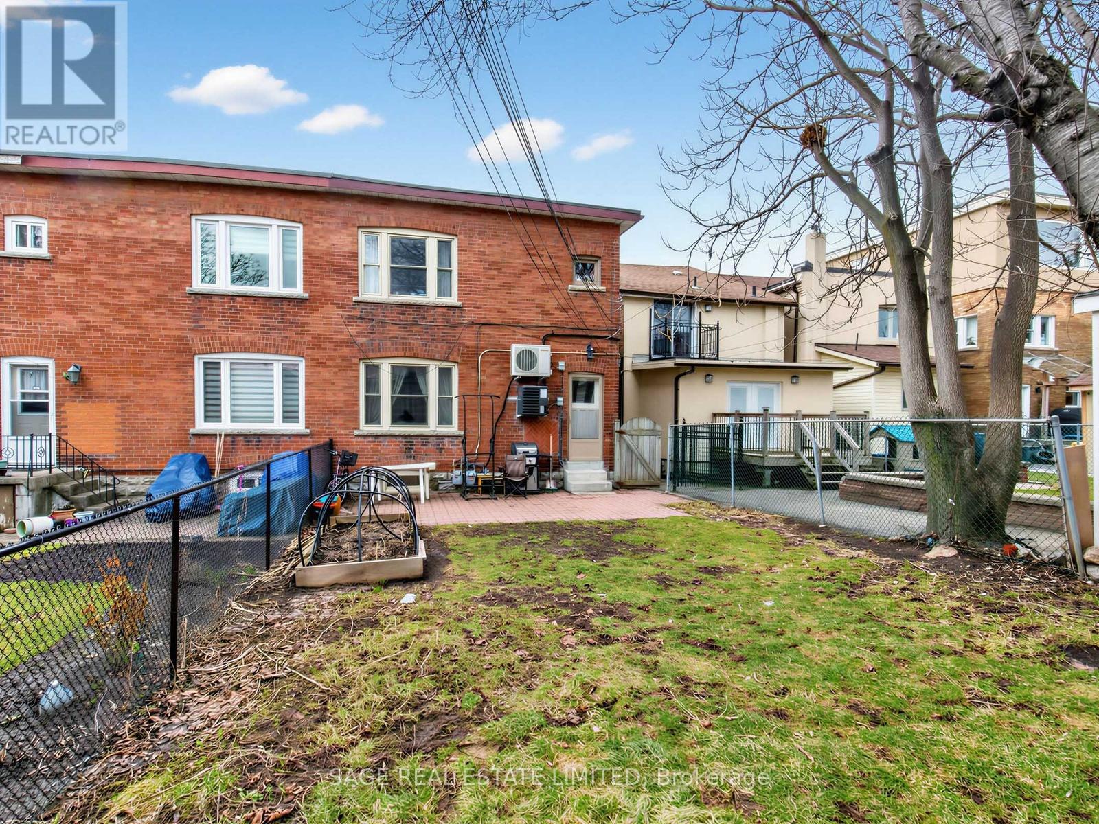 Lower - 321 Lauder Avenue, Toronto, Ontario  M6E 3H7 - Photo 28 - C13019716