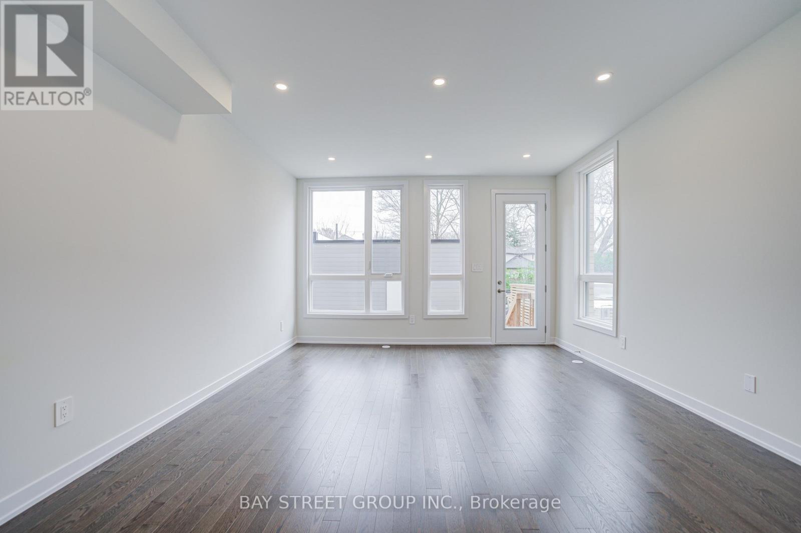 414 Lawrence Heights Way, Toronto, Ontario  M6A 2M3 - Photo 14 - C13019730