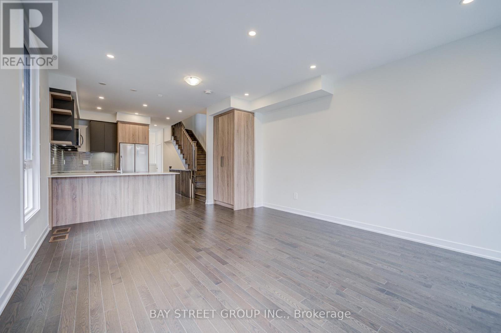 414 Lawrence Heights Way, Toronto, Ontario  M6A 2M3 - Photo 16 - C13019730