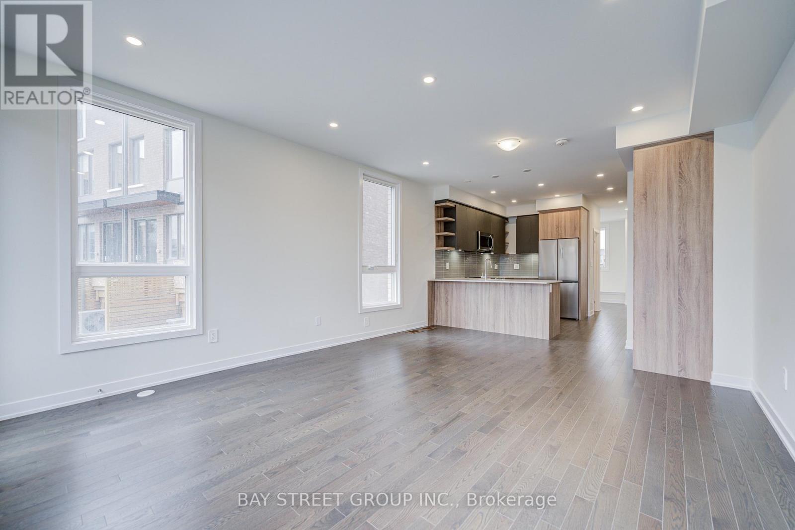 414 Lawrence Heights Way, Toronto, Ontario  M6A 2M3 - Photo 17 - C13019730