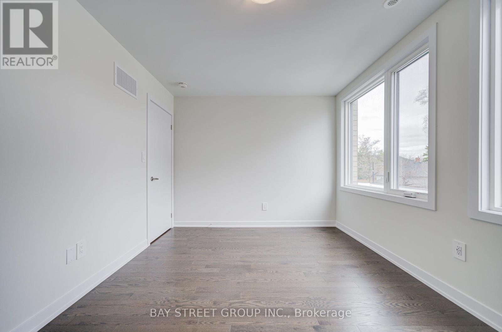 414 Lawrence Heights Way, Toronto, Ontario  M6A 2M3 - Photo 32 - C13019730