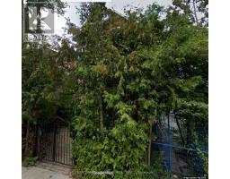 30 GRANGE AVENUE, Toronto, Ontario
